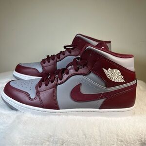 Size‎ 11.5 - Jordan 1 Cherrywood Red /White